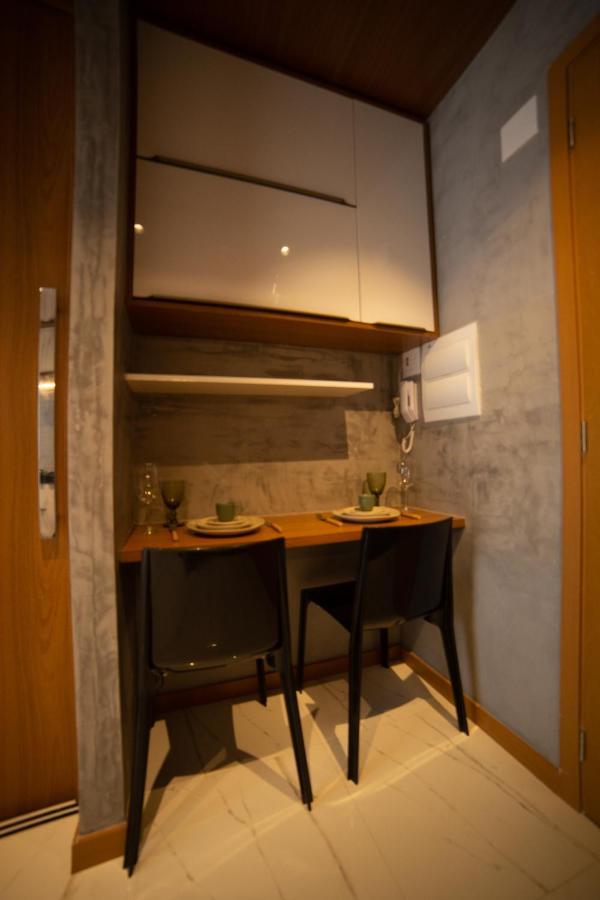 Lindo Flat No Farol Da Barra Apartment Salvador Exterior photo